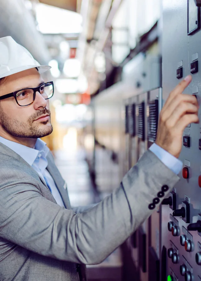 Data center with servers as an example of IT infrastructure qualification and compliance in regulated companies.